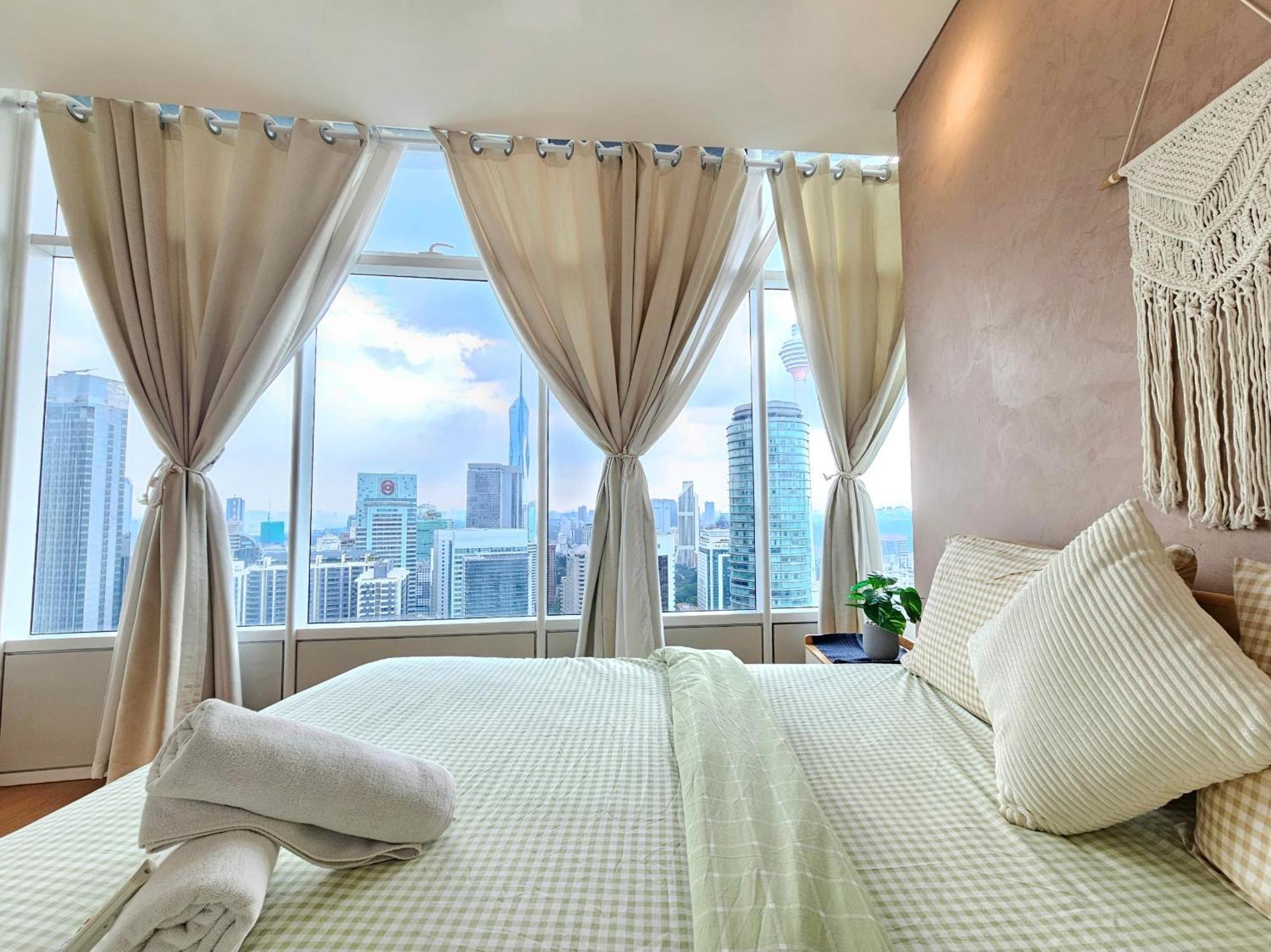 The Sky Residence Klcc By Asianhost Kuala Lumpur Exterior photo